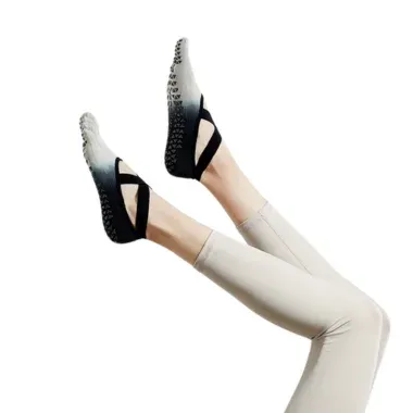 Cross Tied Pliates Dancing Socks